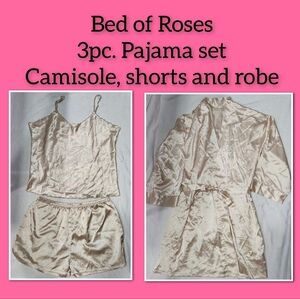Bed Of Roses 3pc. Cream Slinky Pajama Set Women's Size 2x